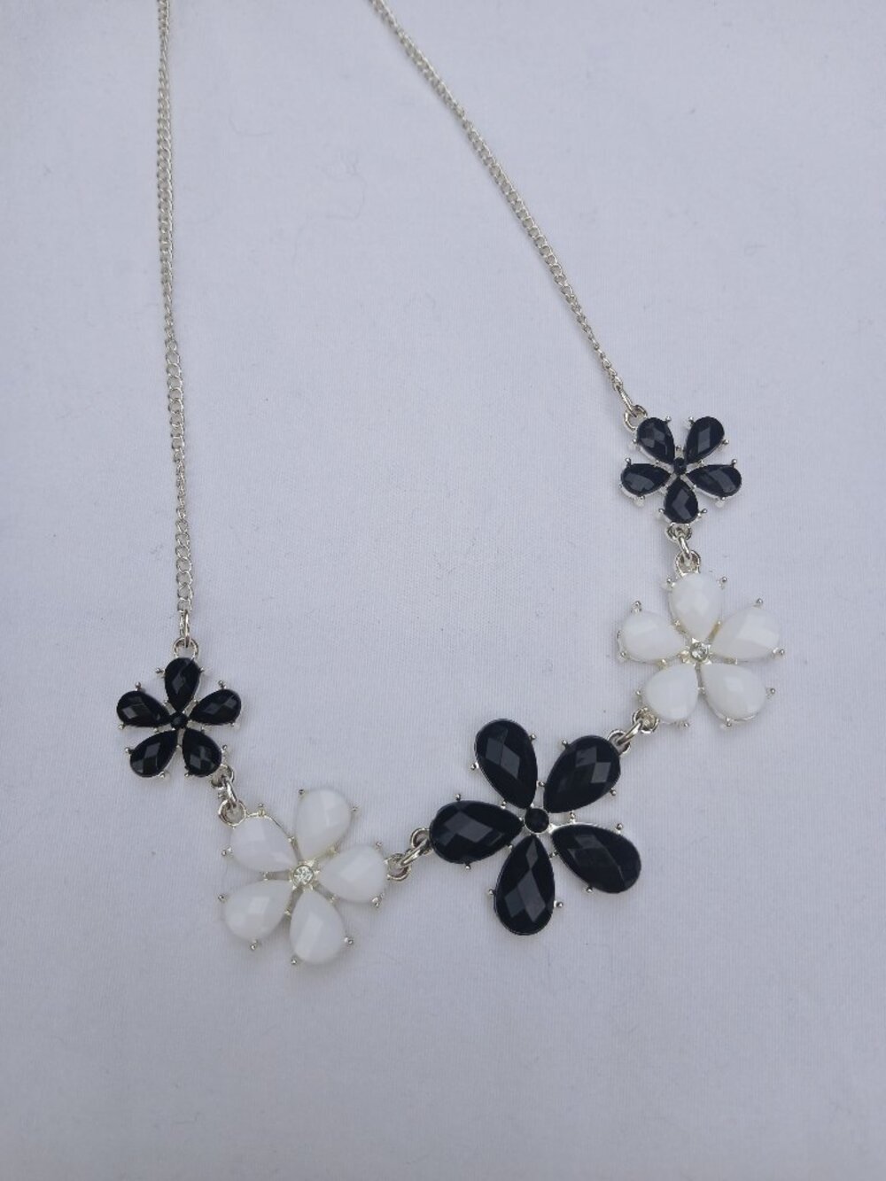 Floral Black and White Necklace Costume Jewelry
